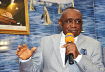 DEUIL DANS L’ÉPOUSE EN RDC : LE PASTEUR DIEUDONNÉ AMISI DU “TABERNACLE DE LA MOISSON” A TIRÉ SA RÉVÉRENCE